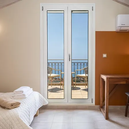 Villa Trithea Seaview With Pool Quiet And Relaxing