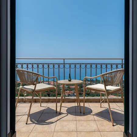 Trithea Seaview With Pool Quiet And Relaxing Vlachata